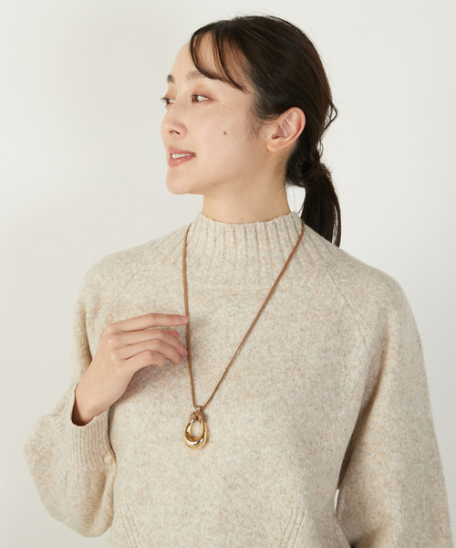 MELROSE claire（メルローズ クレール）の「【ドロップパーツネックレス】（ネックレス・レディース・ベージュ/ブラック・FREE）」の3枚目の写真
