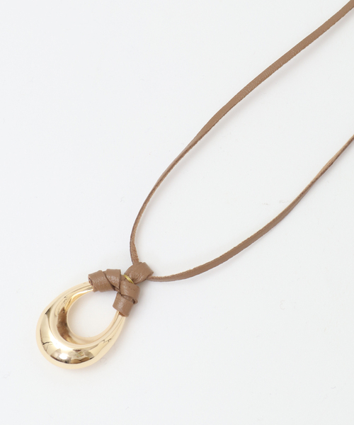 MELROSE claire（メルローズ クレール）の「【ドロップパーツネックレス】（ネックレス・レディース・ベージュ/ブラック・FREE）」の6枚目の写真