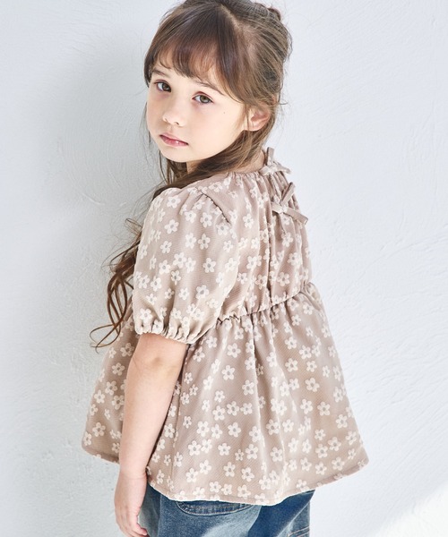 pairmanon(ペアマノン)の「バックリボン ジャガード花柄ブラウス(シャツ/ブラウス・キッズ・ブラック/ベージュ/ホワイト・130/100/120/110/150/90/140)」の11枚目の写真