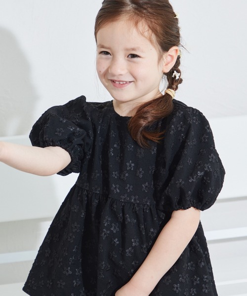 pairmanon(ペアマノン)の「バックリボン ジャガード花柄ブラウス(シャツ/ブラウス・キッズ・ブラック/ベージュ/ホワイト・130/100/120/110/150/90/140)」の15枚目の写真