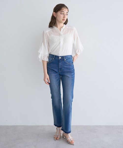 YECCA VECCA（イェッカヴェッカ）の「カットオフスリムストレートデニムパンツ（デニムパンツ・レディース・インディゴブルー/ダークインディゴブルー・S/M/L）」の8枚目の写真