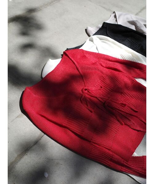 LAGUNAMOON（ラグナムーン）の「スパークラメリボンニットカーディガン（カーディガン/ボレロ・レディース・ライトグレー/ブラック/レッド/アイボリー・FREE）」の12枚目の写真