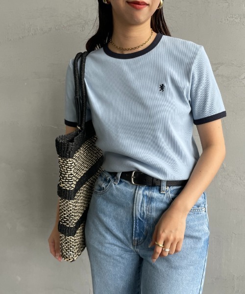 GYMPHLEX（ジムフレックス）の「[GYMPHLEX/ジムフレックス] ワンポイントロゴ刺繍 リンガーリブTシャツ（Tシャツ/カットソー・レディース・ホワイト/サックスブルー・14）」の2枚目の写真