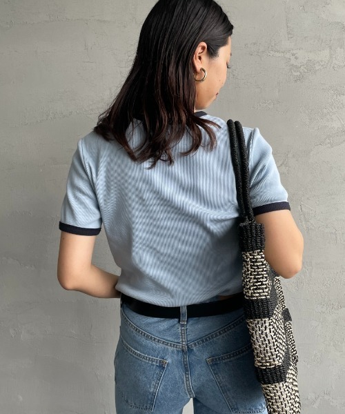 GYMPHLEX（ジムフレックス）の「[GYMPHLEX/ジムフレックス] ワンポイントロゴ刺繍 リンガーリブTシャツ（Tシャツ/カットソー・レディース・ホワイト/サックスブルー・14）」の7枚目の写真