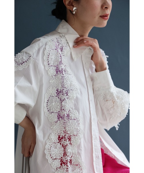 cawaii - 新品 cawaii FRENCH PAVE 花レース 花刺繍 きれいめ ブラウス 花刺繍が咲き広がるレース襟シアーブラウス（インナー付き