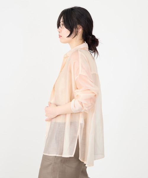 MICA&DEAL（マイカ＆ディール）の「【新色追加】シアーシャツ（シャツ/ブラウス・レディース・ベージュ/ピンク/ライトグレー/アイボリー/ブルーグレー・FREE）」の9枚目の写真