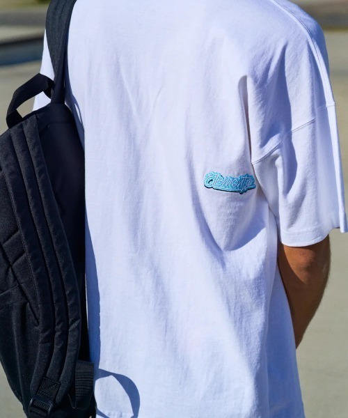 ELEMENT(エレメント)の「ELEMENT メンズ TAGGING SS Tシャツ 【2025年春夏モデル】/エレメントロゴプリント半袖Tシャツ(Tシャツ/カットソー・メンズ・ベージュ/ブラック/ホワイト・X-LARGE/LARGE/MEDIUM)」の11枚目の写真