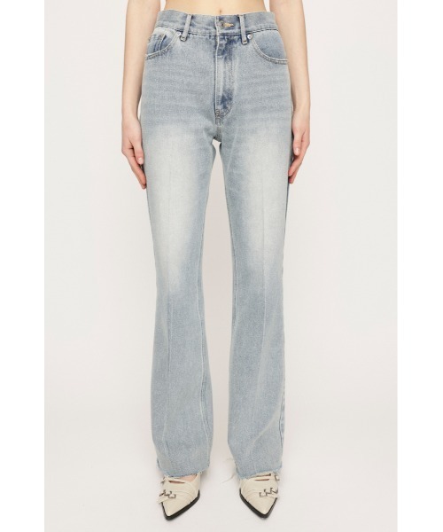 SLY(スライ)の「【WEB限定】J/W SEMI FLARE PT ジャストウエスト セミフレア デニムパンツ(デニムパンツ・レディース・ブルー/ライトブルー・0/1/2)」の9枚目の写真