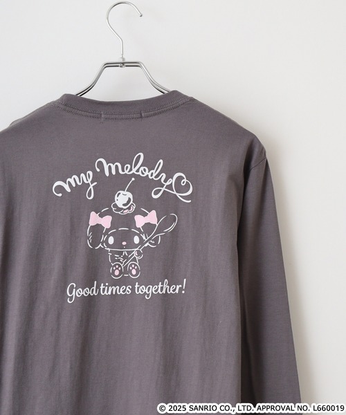 sanrio(サンリオ)の「サンリオキャラクターズ 天竺長袖Tシャツ(Tシャツ/カットソー・メンズ・レッド/ローズ/ネイビー/オフホワイト/ブラック/ホワイト系その他/ホワイト/ピンクベージュ/チャコール/ライトパープル/オートミール/ブラック系・LL/M/L)」の6枚目の写真