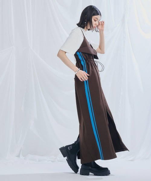 ELLEgirl（エルガール）の「トラックジャージキャミワンピース【ELLEgirl/エルガール】（ワンピース・レディース・ネイビー/ダークブラウン/ブラック・FREE）」の10枚目の写真