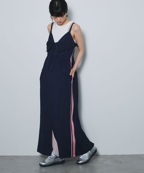 ELLEgirl（エルガール）の「トラックジャージキャミワンピース【ELLEgirl/エルガール】（ワンピース・レディース・ネイビー/ダークブラウン/ブラック・FREE）」の17枚目の写真