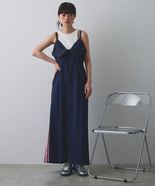 ELLEgirl（エルガール）の「トラックジャージキャミワンピース【ELLEgirl/エルガール】（ワンピース・レディース・ネイビー/ダークブラウン/ブラック・FREE）」の22枚目の写真