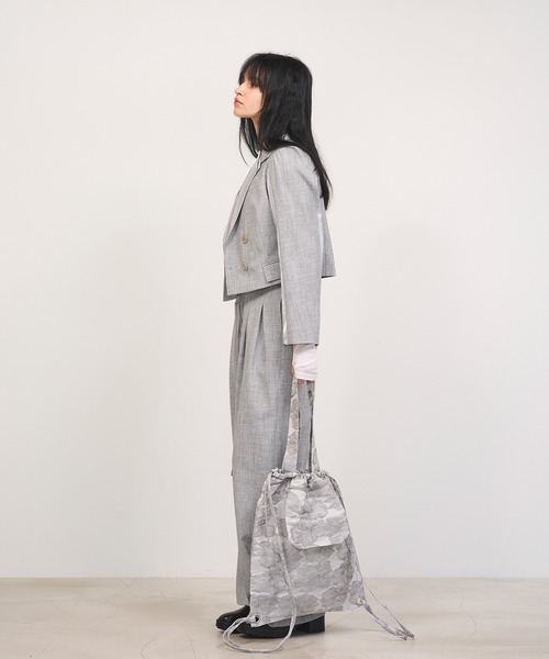 Nora Lily elle(ノラリリーエル)の「【Nora Lily】「elle」Classical Satin Switching Jacket(テーラードジャケット・レディース・ブラック/ヘザーグレー・FREE)」の11枚目の写真