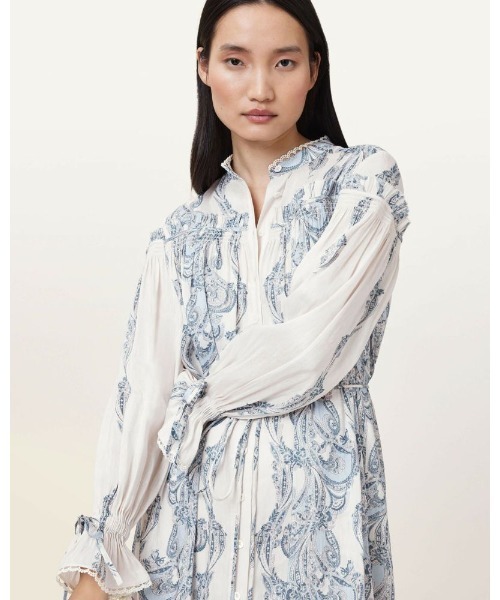 ALLSAINTS(オールセインツ)の「DELPHINE FLORAL PRINT MIDI SHIRT DRESS | DELPHINE フローラル プリント ミディ シャツ ドレス・ワンピース(シャツワンピース・レディース・ブルー系その他・10/4/6/8)」の2枚目の写真