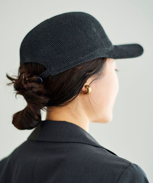 le.coeur blanc(ルクールブラン)の「《WEB限定アイテム》ペーパーキャップ(キャップ・レディース・ベージュ/オフホワイト/ブラック・FREE)」の7枚目の写真