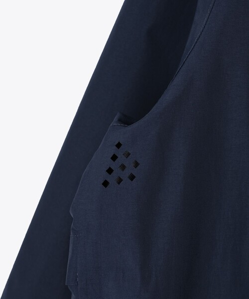 Columbia(コロンビア)の「防水 COLUMBIA BLACK LABEL/メンズ ブラックバーンパス コート ステンカラー/コロンビアブラックレーベル(トレンチコート・メンズ・ブラック/グリーン/ネイビー・S/M/L/XL)」の18枚目の写真