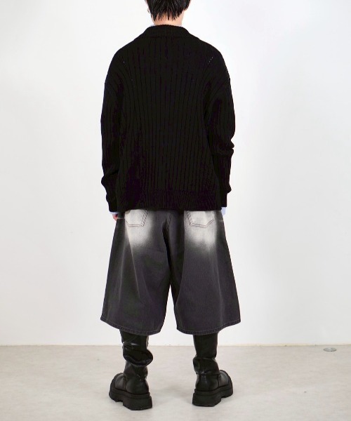 Chikashitsu +(チカシツプラス)の「【Chikashitsu +】rivet zip up knit(ニット/セーター・メンズ・ブラック/ホワイト・ONE SIZE)」の16枚目の写真