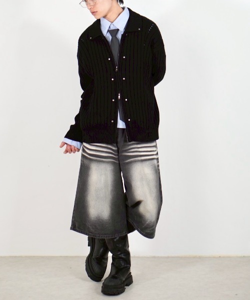 Chikashitsu +(チカシツプラス)の「【Chikashitsu +】rivet zip up knit(ニット/セーター・メンズ・ブラック/ホワイト・ONE SIZE)」の12枚目の写真
