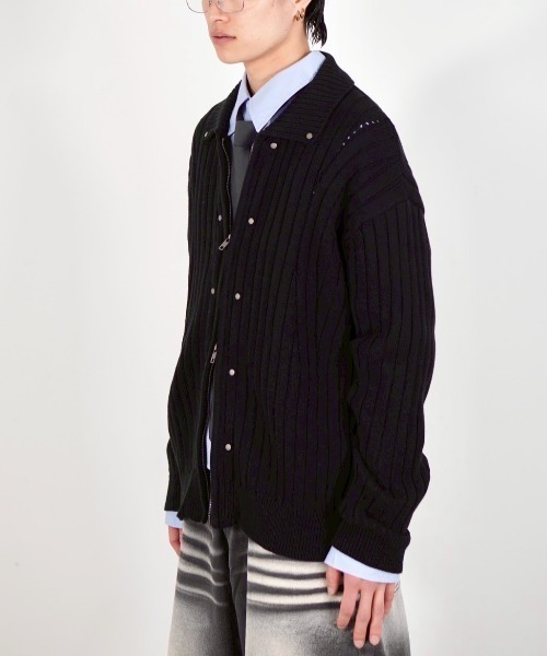 Chikashitsu +(チカシツプラス)の「【Chikashitsu +】rivet zip up knit(ニット/セーター・メンズ・ブラック/ホワイト・ONE SIZE)」の18枚目の写真