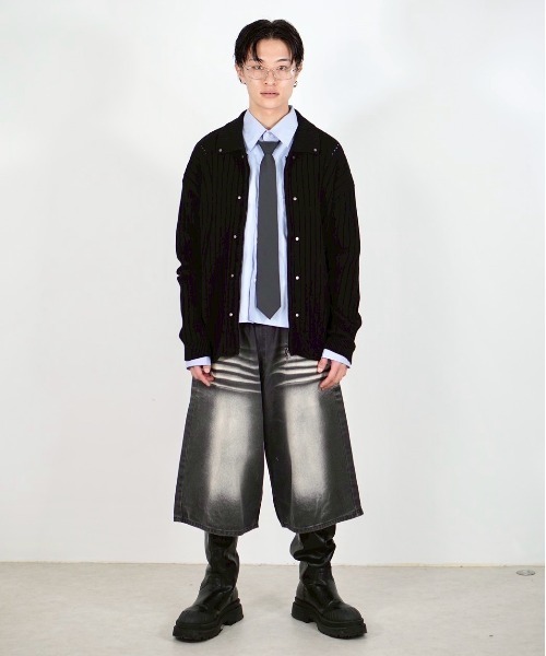 Chikashitsu +(チカシツプラス)の「【Chikashitsu +】rivet zip up knit(ニット/セーター・メンズ・ブラック/ホワイト・ONE SIZE)」の14枚目の写真