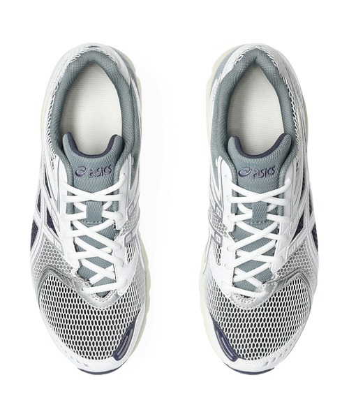 ASICS（アシックス）の「GEL-DS TRAINER 14 / ゲルディーエス トレーナー 14（スニーカー・メンズ・ホワイト×シルバー・23.5/25/27.5/29/26/29.5/24/25.5/28/26.5/24.5/30.5/27/28.5/23）」の7枚目の写真
