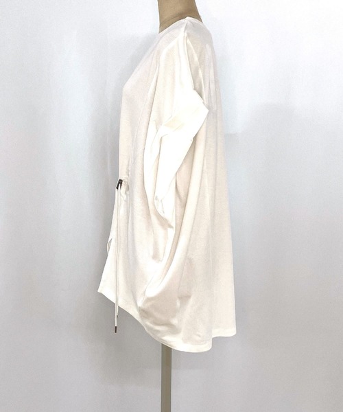 Q(キュー)の「ウエストギャザーデザインプルオーバー(Tシャツ/カットソー・レディース・アイボリー/ブラック・MEDIUM)」の10枚目の写真