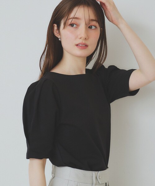 index（インデックス）の「《10色展開/XS-LLサイズ》コットンスムースタックスリーブトップス【UV/接触冷感/洗濯機洗い可】（Tシャツ/カットソー・レディース・サックスブルー/ブラック系7/ブラウン系その他5/オフホワイト/ナチュラル/ホワイト系5/ライトイエロー系/ネイビー/チャコール/ピンク系1・34/36/38/40/42）」の3枚目の写真