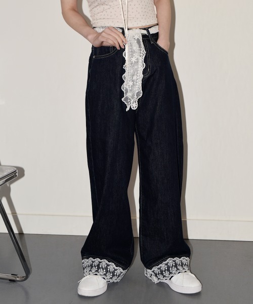 ベルト付きワイドパンツ＆レースビスチェの2点 ベルト付きワイドパンツ＆レースビスチェの2点