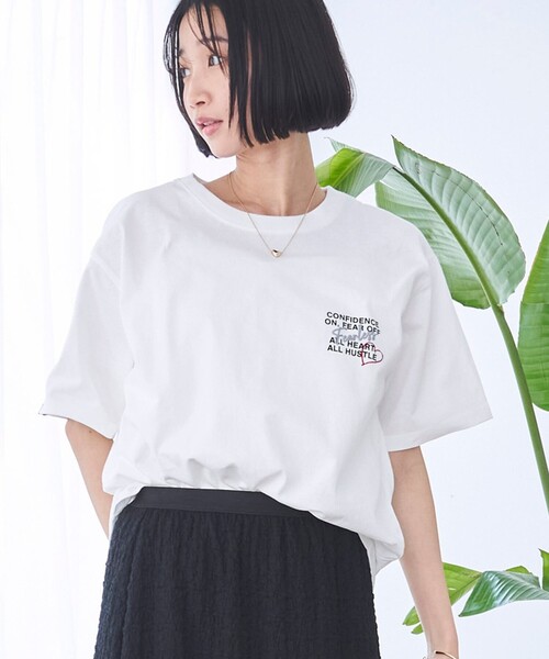 coen(コーエン)の「SunnySports(サニースポーツ)別注ハートモチーフプリントTシャツ(Tシャツ/カットソー・レディース・ナチュラル/ダークグレー/オレンジ/オフホワイト・M/L)」の1枚目の写真