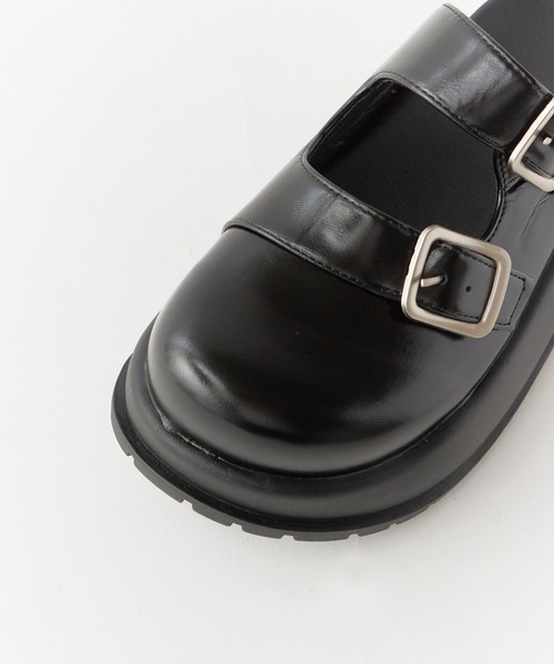 Chick（チック）の「Thick-soled leather sandals / 厚底サンダル（サンダル・レディース・ブラック/ブルー・24.5/23.5）」の7枚目の写真