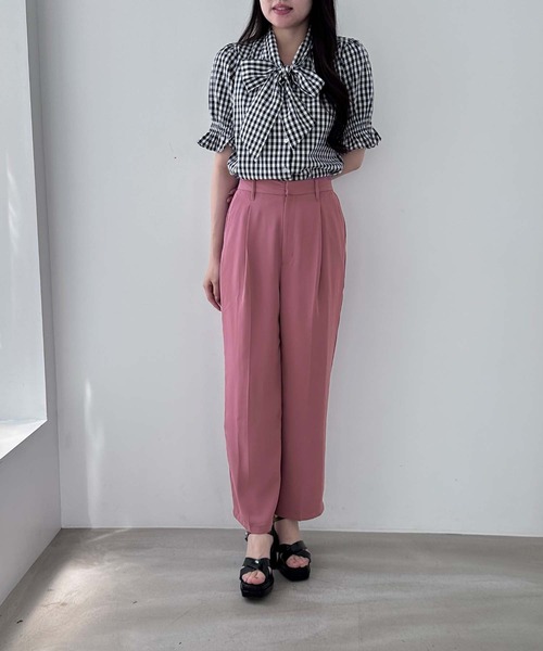 MISCH MASCH（ミッシュマッシュ）の「ハイウエストスラックスパンツ（スラックス・レディース・アイボリー/ピンク/ブラック・マルチサイズ）」の9枚目の写真