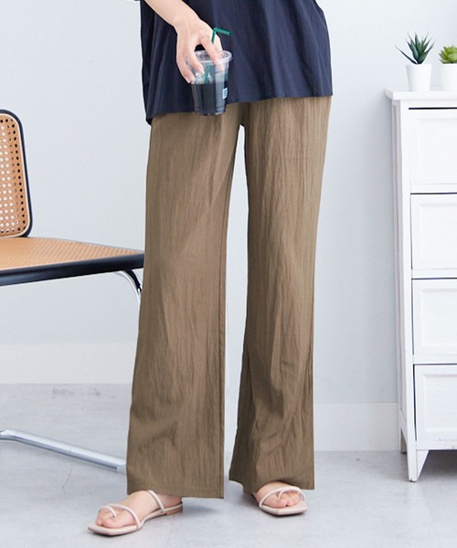 Viola e Viola(ヴィオラエヴィオラ)の「マイナス3kg見え!さらさらイージーフレアパンツ(その他パンツ・レディース・カーキ/ブラック・3L/LL/L/M)」の13枚目の写真