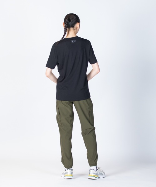 UNDER ARMOUR（アンダーアーマー）の「UAスポーツスタイル レフトチェスト ショートスリーブTシャツ（トレーニング/メンズ）（Tシャツ/カットソー・メンズ・ブラック・S/M/L/2XL/XL/3XL）」の11枚目の写真