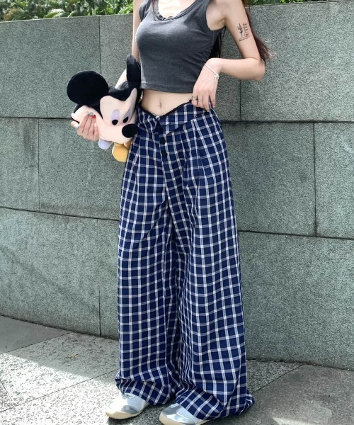 REBALANCE（リバランス）の「チェックワイドパンツ（その他パンツ・レディース・A・X-LARGE/LARGE/MEDIUM）」の2枚目の写真