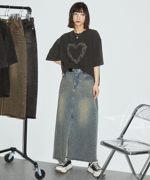 Anchor Smith(アンカー スミス)の「ヴィンテージスノーウォッシュ加工 グラフィック半袖Tシャツ(Tシャツ/カットソー・レディース・ブラック/ブラック系/ダークネイビー/ブラウン/ブラック系1・M/L)」の11枚目の写真