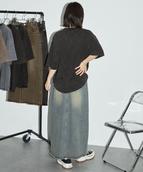 Anchor Smith(アンカー スミス)の「ヴィンテージスノーウォッシュ加工 グラフィック半袖Tシャツ(Tシャツ/カットソー・レディース・ブラック/ブラック系/ダークネイビー/ブラウン/ブラック系1・M/L)」の14枚目の写真