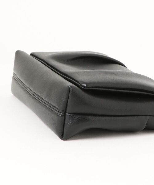 NiiNa（ニーナ）の「【 NiiNa / ニーナ 】【高品質牛革】特殊シワ加工 ワンハンドルスクエアバッグ（ショルダーバッグ・レディース・ブラック/ブラウン/ホワイト・FREE）」の19枚目の写真