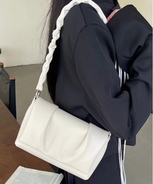 NiiNa | 【 NiiNa / ニーナ 】【高品質牛革】特殊シワ加工 ワンハンドルスクエアバッグ(ショルダーバッグ)