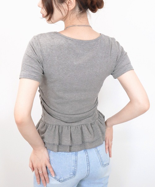 Reurie'(レウリィ)の「フリルヘムT / ペプラム レイヤード 重ね着 キャミソール ビスチェ シンプル バレエコア 韓国 フェミニン(Tシャツ/カットソー・レディース・ホワイト/ブラック/グレー・FREE)」の15枚目の写真