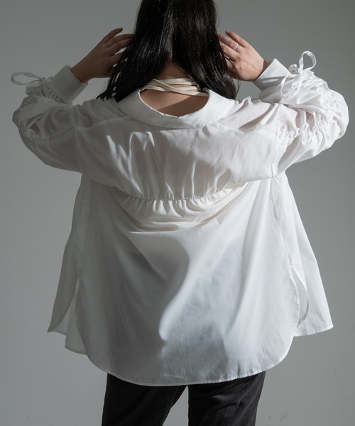 apres jour mignon（アプレジュールミニョン）の「袖ドロストシャーリングシャツ【ZOZOTOWN限定アイテム】（シャツ/ブラウス・レディース・オフホワイト/ブルー/イエロー・フリー/X-LARGE）」の6枚目の写真