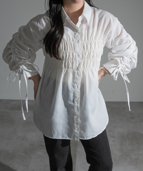 apres jour mignon（アプレジュールミニョン）の「袖ドロストシャーリングシャツ【ZOZOTOWN限定アイテム】（シャツ/ブラウス・レディース・オフホワイト/ブルー/イエロー・フリー/X-LARGE）」の9枚目の写真