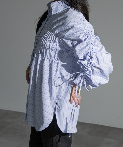 apres jour mignon（アプレジュールミニョン）の「袖ドロストシャーリングシャツ【ZOZOTOWN限定アイテム】（シャツ/ブラウス・レディース・オフホワイト/ブルー/イエロー・フリー/X-LARGE）」の15枚目の写真