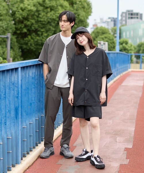 coen（コーエン）の「ハイカーテックライトウェイトノーカラーシャツ【洗濯機洗い可・２WAYストレッチ・防シワ】（シャツ/ブラウス・メンズ・ブラック/ブラウン/ダークグレー・S/M/L/XL）」の8枚目の写真