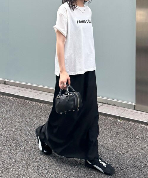 fredy emue（フレディエミュ）の「ミニマルリラックスイージースカート（スカート・レディース・ブラック/アイボリー/ブラウン・38/36）」の7枚目の写真