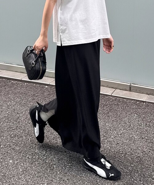 fredy emue（フレディエミュ）の「ミニマルリラックスイージースカート（スカート・レディース・ブラック/アイボリー/ブラウン・38/36）」の8枚目の写真