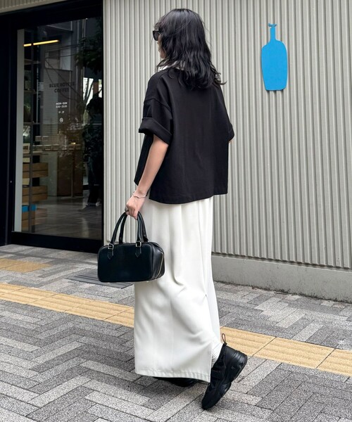 fredy emue（フレディエミュ）の「ミニマルリラックスイージースカート（スカート・レディース・ブラック/アイボリー/ブラウン・38/36）」の12枚目の写真