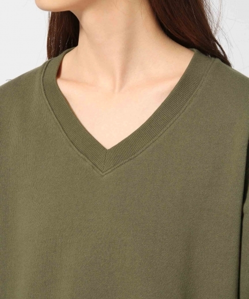 GLOBAL WORK(グローバルワーク)の「キモウウラケVネックプルオーバー長袖/707863(Tシャツ/カットソー・レディース・ネイビー/ワインレッド/オフホワイト/カーキ/ダークグレー/ブラウン・LARGE/SMALL/MEDIUM)」の12枚目の写真