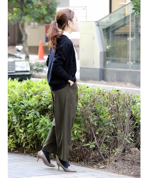 La TOTALITE（ラトータリテ）の「セミソモウ ポケ V カーディガン◆（カーディガン/ボレロ・レディース・ブラック/パープル/ホワイト・FREE）」の8枚目の写真