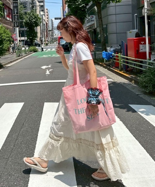 PILIT（ピリット）の「ロゴBIG トートBAG（トートバッグ・レディース・ピンク/グリーン/イエロー/ネイビー・MEDIUM）」の7枚目の写真