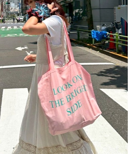 PILIT（ピリット）の「ロゴBIG トートBAG（トートバッグ・レディース・ピンク/グリーン/イエロー/ネイビー・MEDIUM）」の8枚目の写真